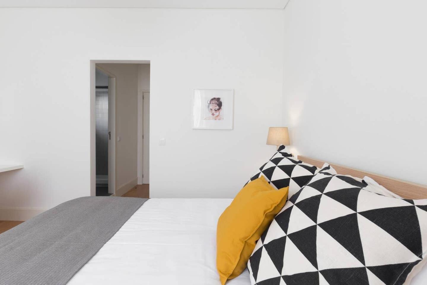 Guestready - Costa Cabral Guesthouse Porto Eksteriør billede