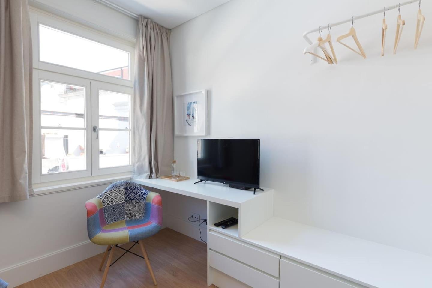 Guestready - Costa Cabral Guesthouse Porto Eksteriør billede