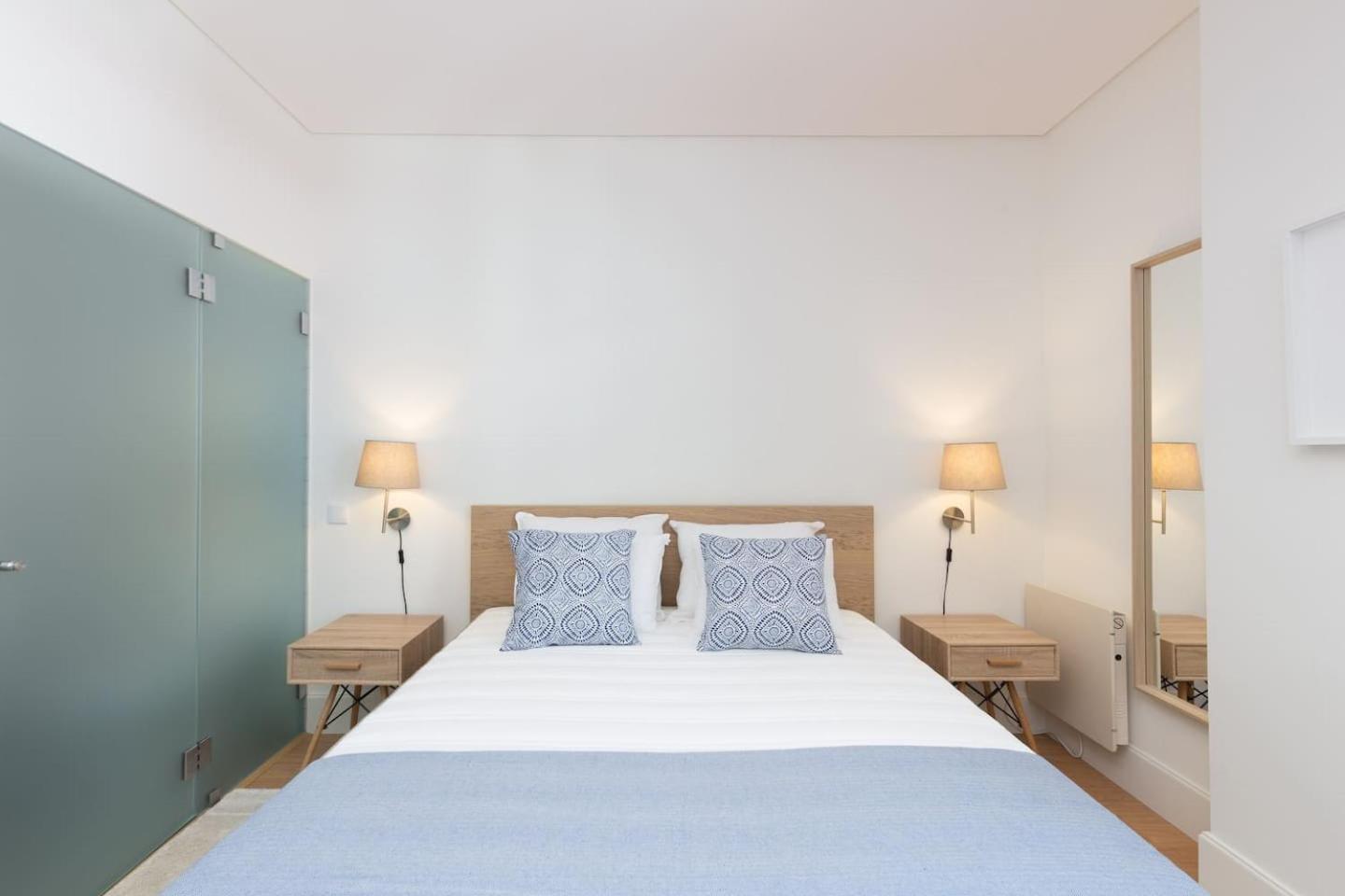 Guestready - Costa Cabral Guesthouse Porto Eksteriør billede